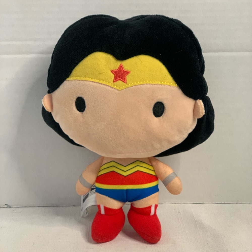 DC | Wonder Woman 9in Plush